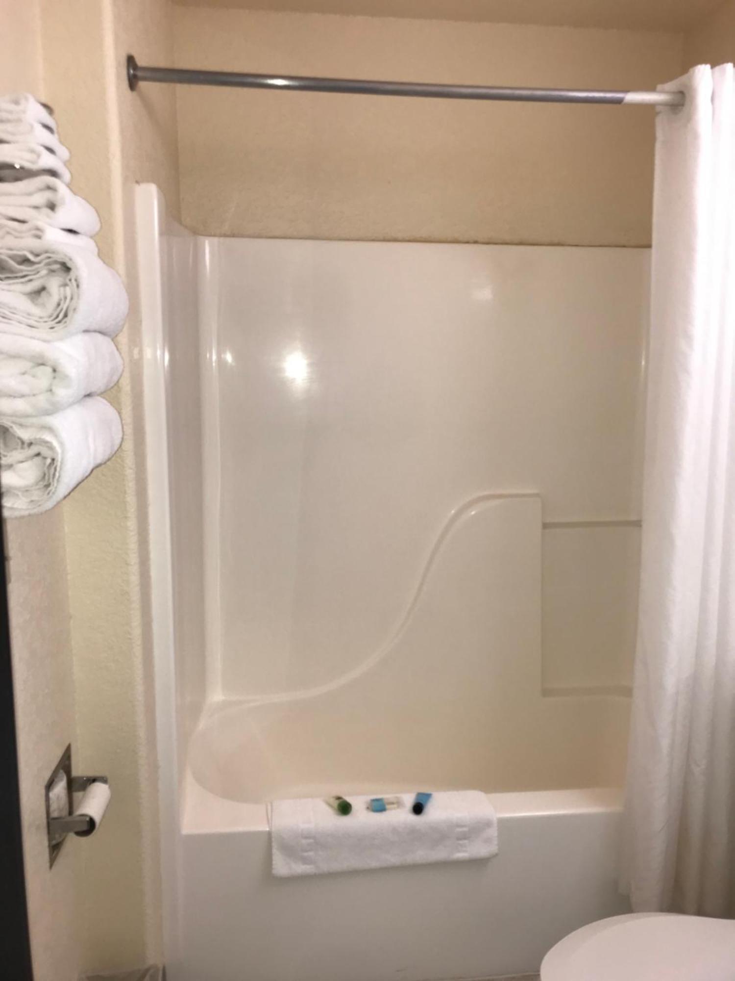 Chadron Inn & Suites 외부 사진